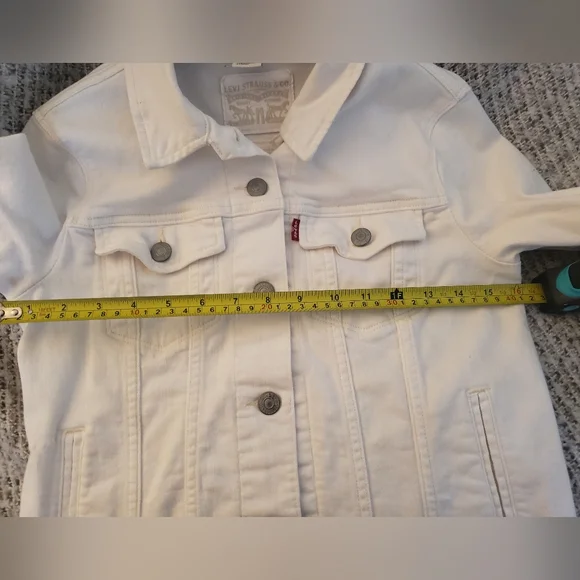 Custom Painted Snoopy & Sunflowers Denim Jacket - Picture 9 of 11